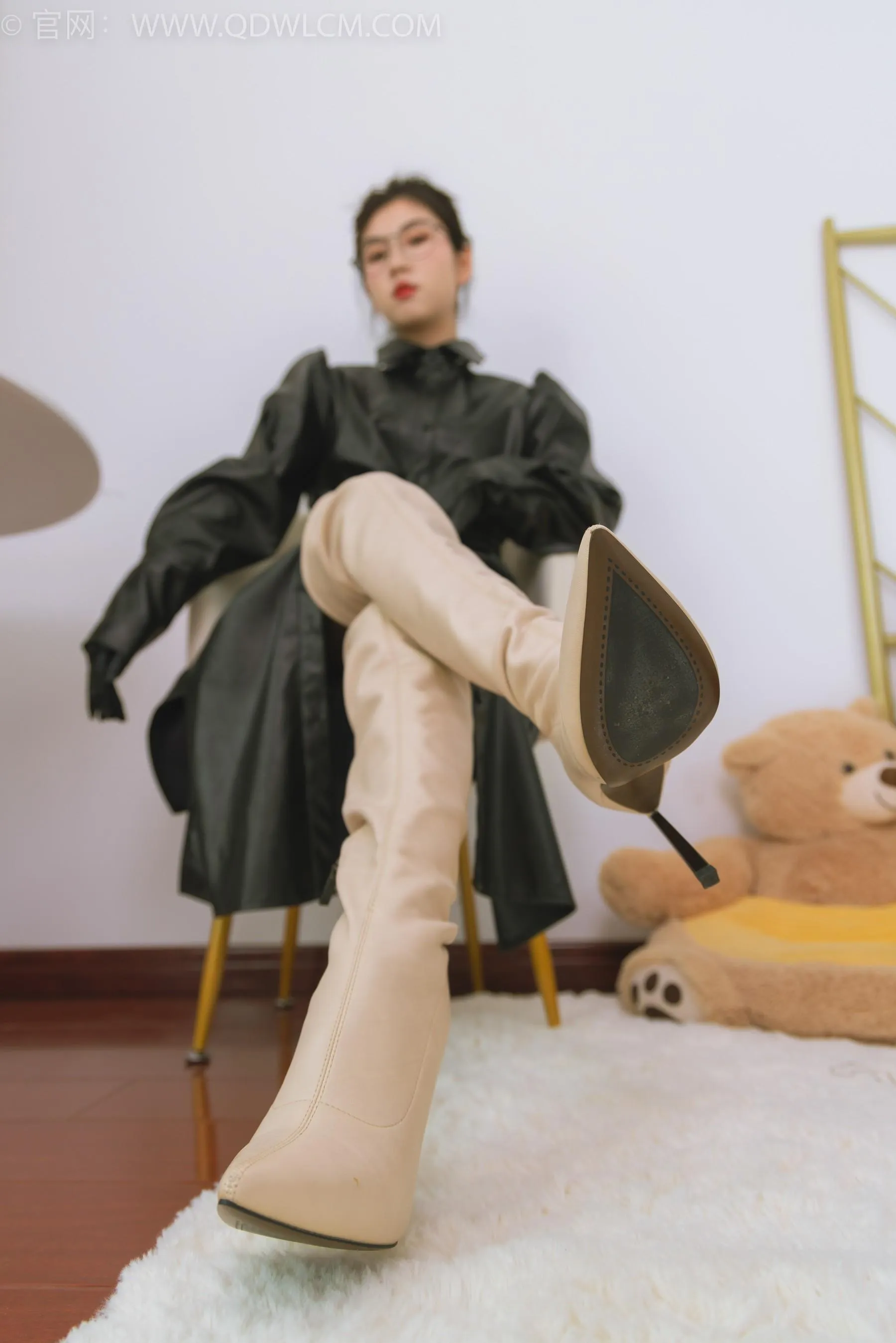 物恋传媒 NO.1510 米米-深邃的光 [151P]插图4